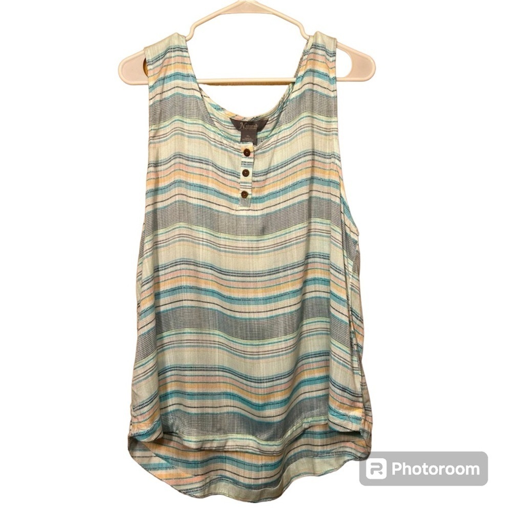 NWT Natural Reflections sleeveless top size XL